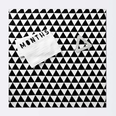 Muslin Blankets With Felt Frame Triangle - Cloud Island™ White/Black - Image 2